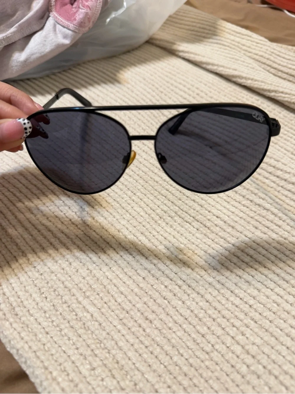 Quay Black Aviator Sunglasses - Dark Smoke Lenses